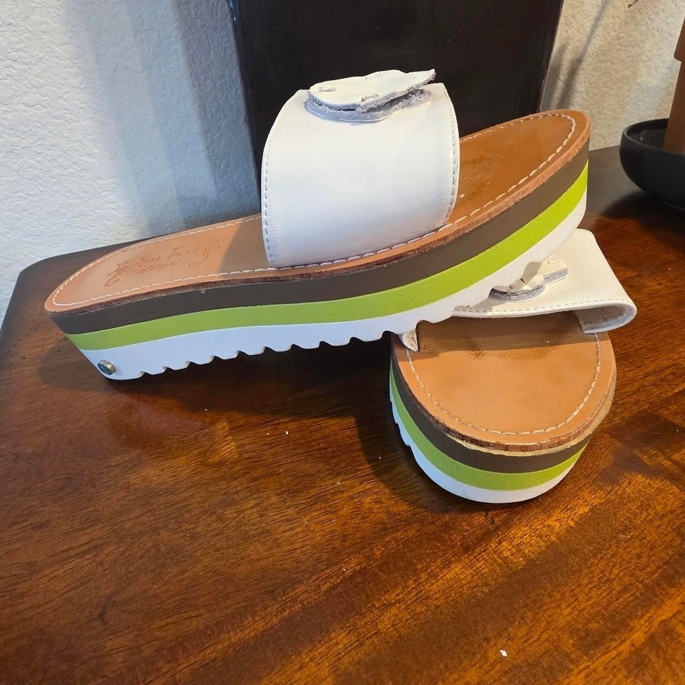 Miss trish of capri slides white and green chunky platform sandals‎ 7